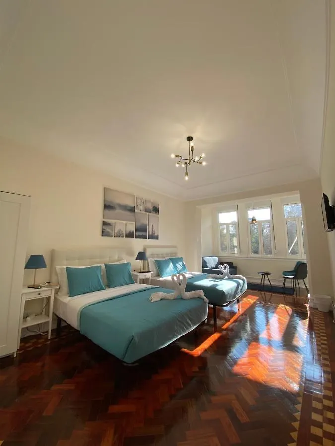 Blue Bairro Guesthouse Lisbon